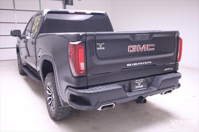 2022 GMC Sierra 1500 Limited 4WD Crew Cab Short Box AT4