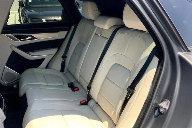2026 Jaguar F-PACE R-Dynamic S P400 AWD Automatic