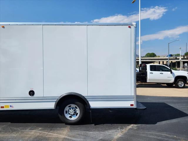 2025 Chevrolet Express Cutaway Work Van