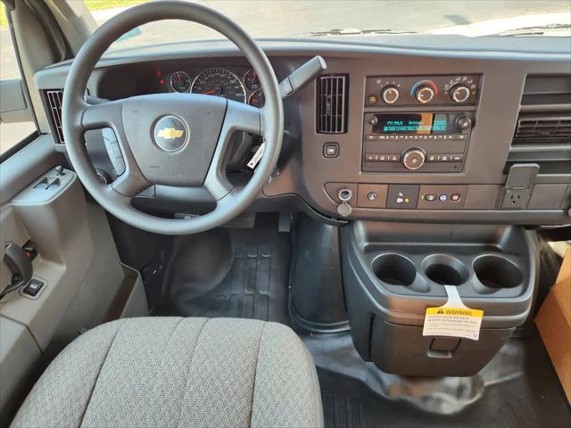 2025 Chevrolet Express Cutaway Work Van