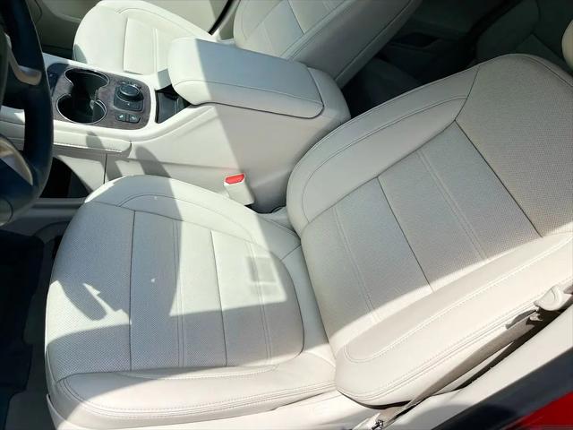2023 GMC Acadia AWD Denali