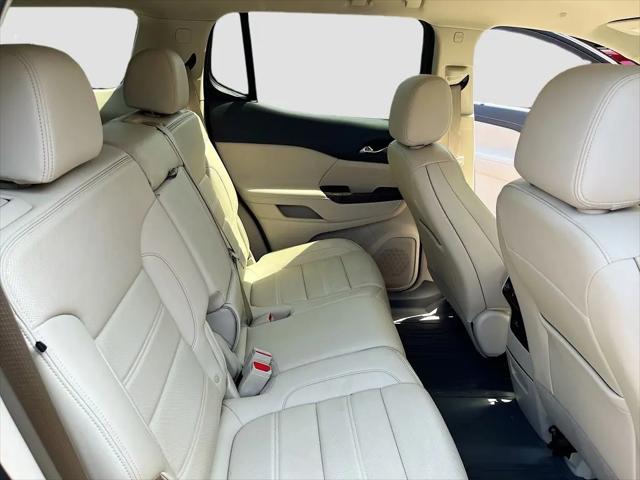 2023 GMC Acadia AWD Denali