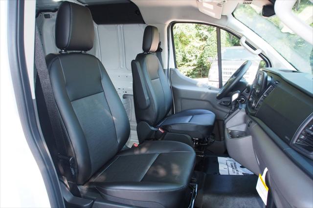 2025 Ford Transit Cargo Van T-150