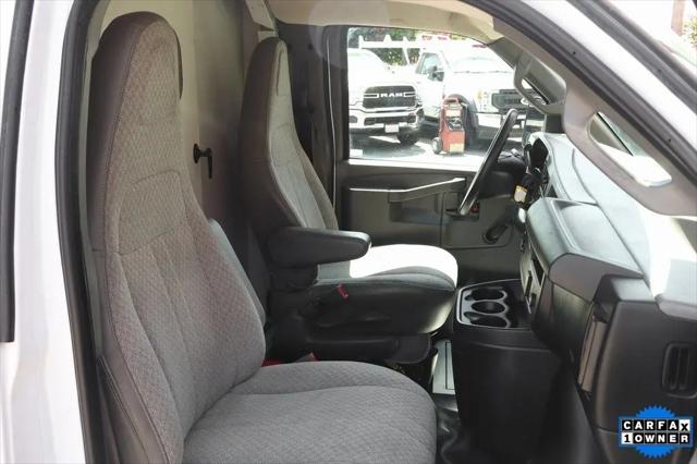 2018 Chevrolet Express Cutaway Work Van
