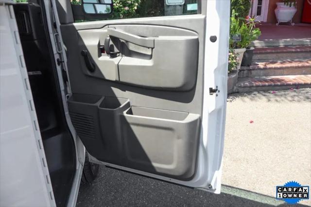 2018 Chevrolet Express Cutaway Work Van