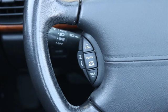 2004 Jaguar XK8 Standard