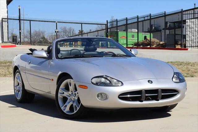 2004 Jaguar XK8 Standard