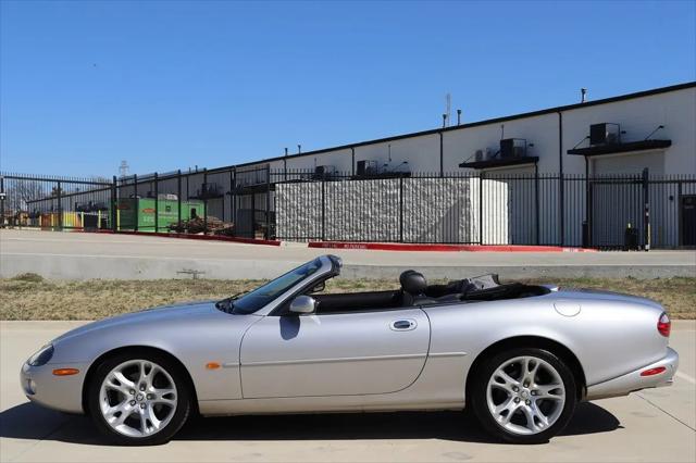 2004 Jaguar XK8 Standard