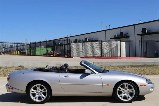 2004 Jaguar XK8 Standard