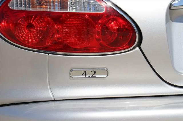 2004 Jaguar XK8 Standard