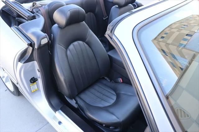 2004 Jaguar XK8 Standard