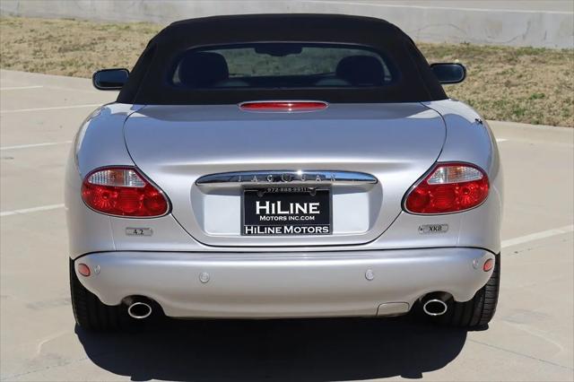 2004 Jaguar XK8 Standard