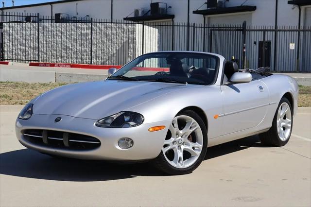 2004 Jaguar XK8 Standard