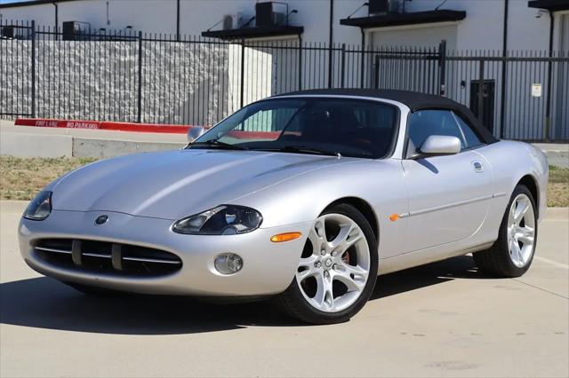 2004 Jaguar XK8 Standard