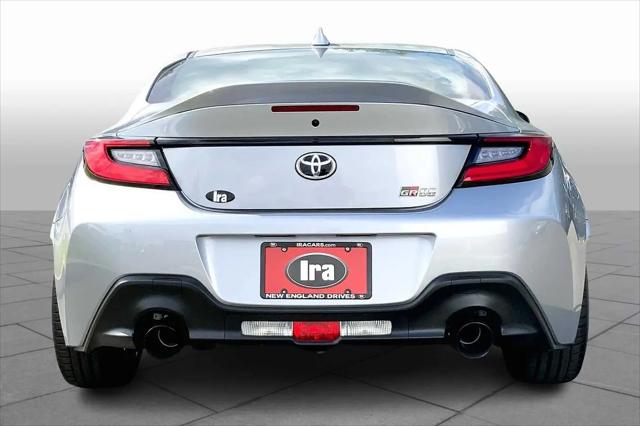 2025 Toyota GR86 Premium