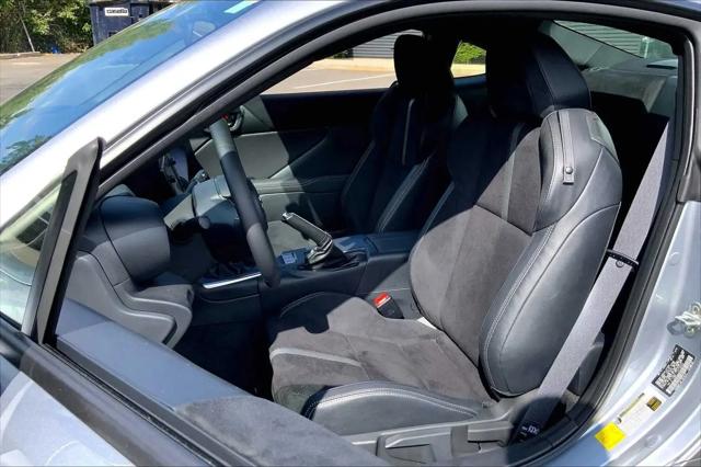 2025 Toyota GR86 Premium