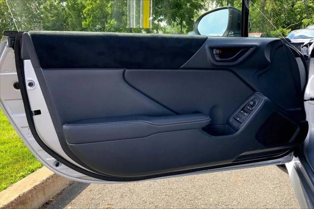 2025 Toyota GR86 Premium
