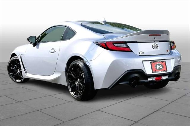 2025 Toyota GR86 Premium