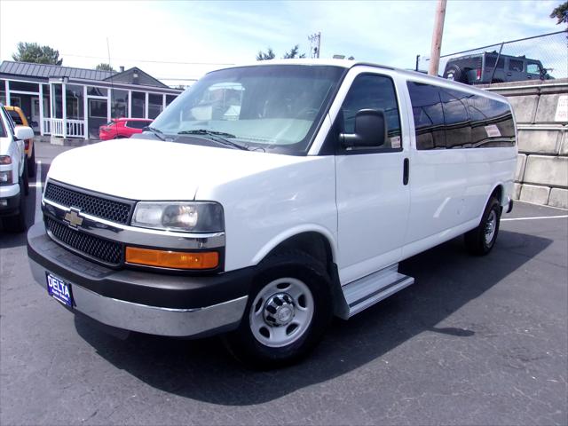 2016 Chevrolet Express LT