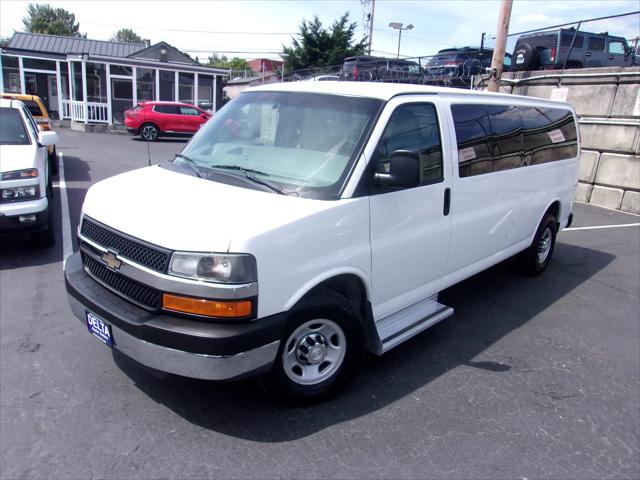 2016 Chevrolet Express LT