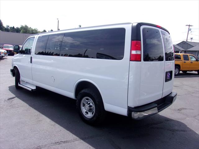 2016 Chevrolet Express LT