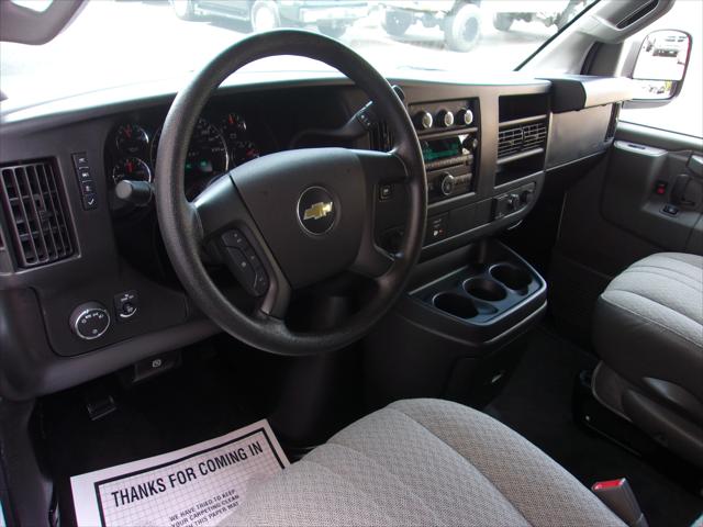 2016 Chevrolet Express LT