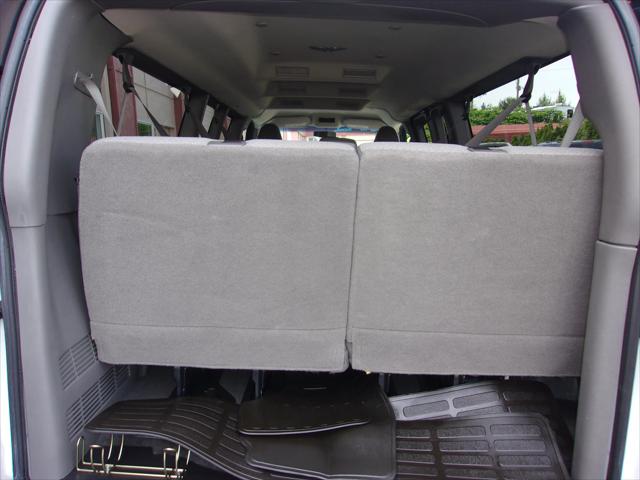 2016 Chevrolet Express LT