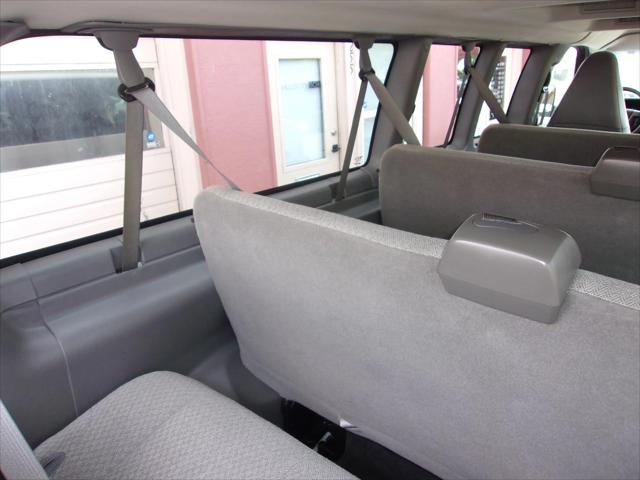 2016 Chevrolet Express LT