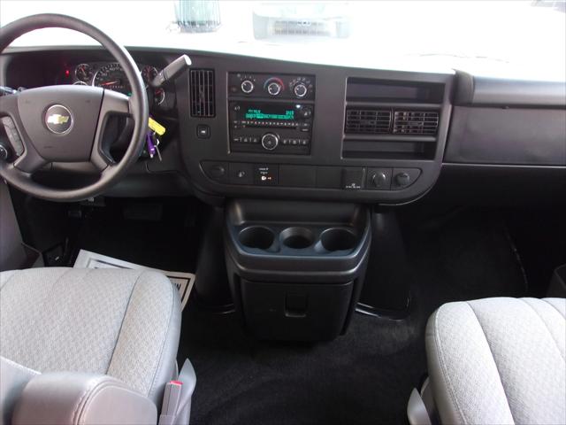 2016 Chevrolet Express LT