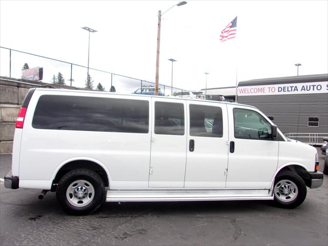 2016 Chevrolet Express LT