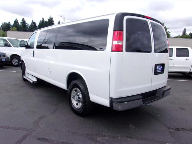 2016 Chevrolet Express LT