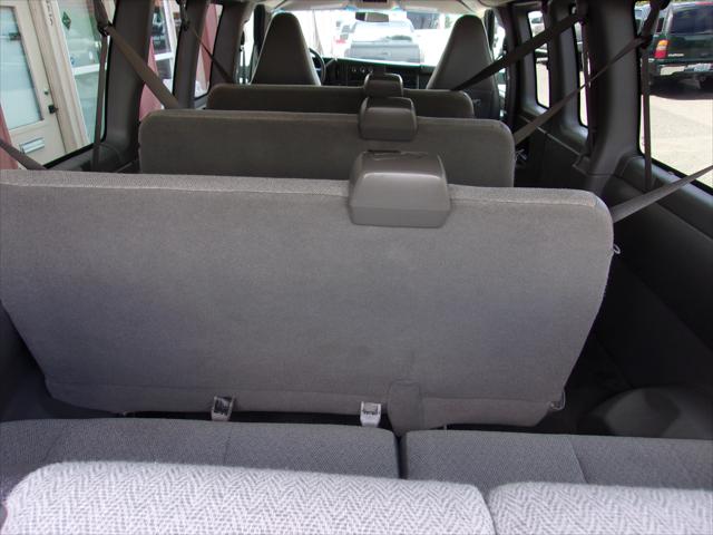 2016 Chevrolet Express LT