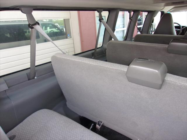 2016 Chevrolet Express LT