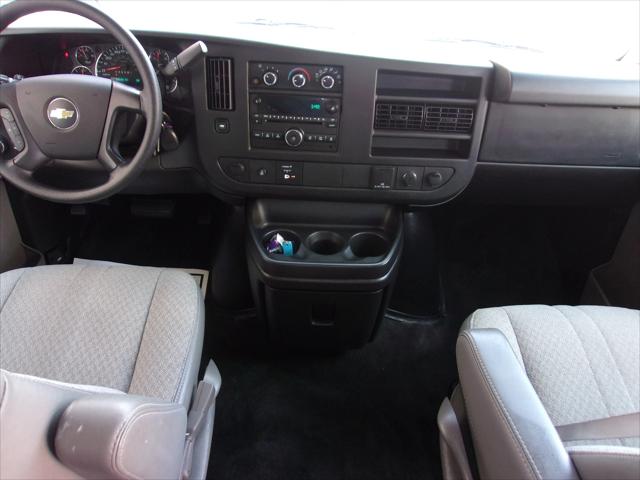 2016 Chevrolet Express LT