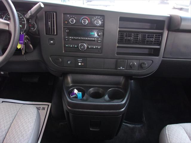 2016 Chevrolet Express LT