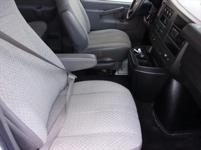 2016 Chevrolet Express LT