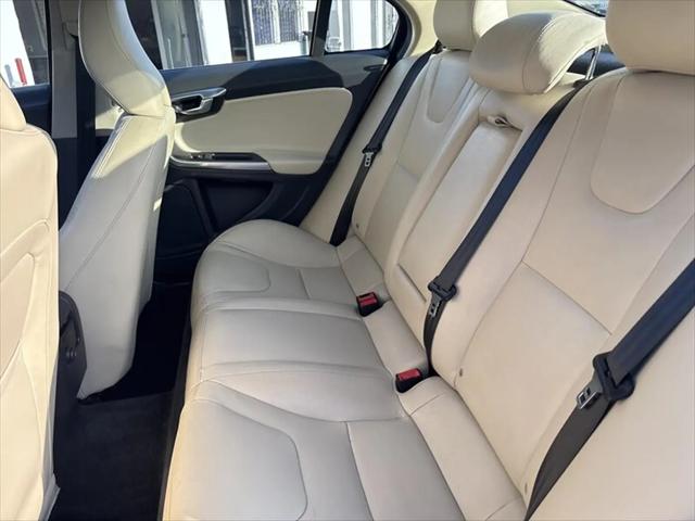 2016 Volvo S60 T5 Drive-E Premier