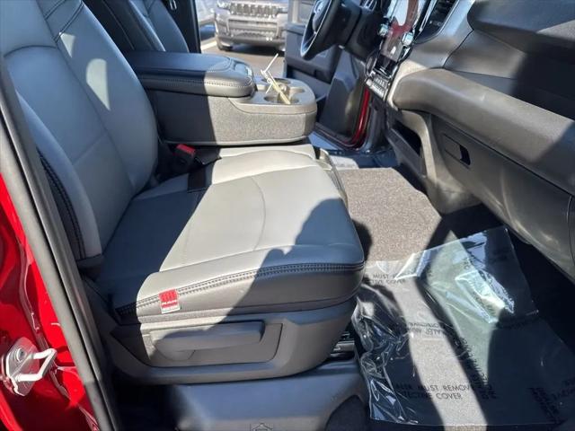 2025 Ram 2500 Tradesman Crew Cab 4x4 6'4" Box