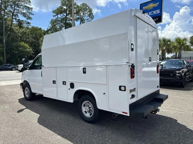 2025 Chevrolet Express Cutaway Work Van