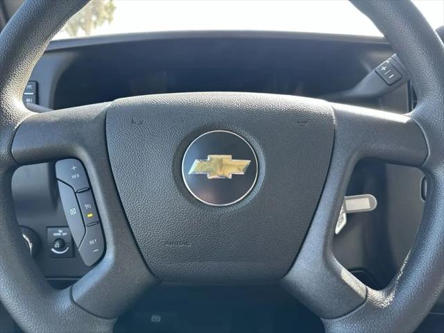 2025 Chevrolet Express Cutaway Work Van