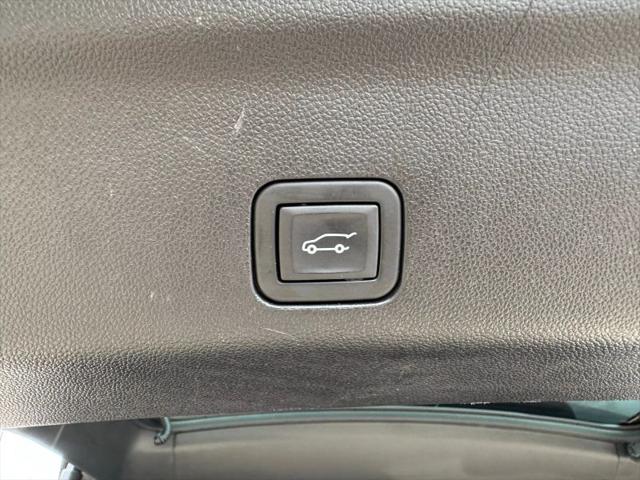 2023 Chevrolet Suburban 2WD Premier