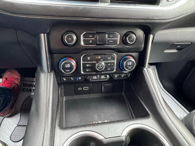 2023 Chevrolet Suburban 2WD Premier
