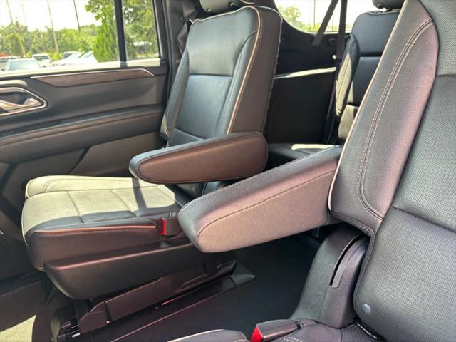 2023 Chevrolet Suburban 2WD Premier