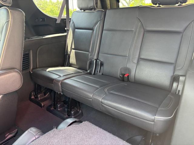 2023 Chevrolet Suburban 2WD Premier