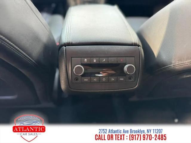 2017 GMC Acadia Base