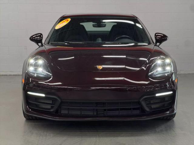 2022 Porsche Panamera 4