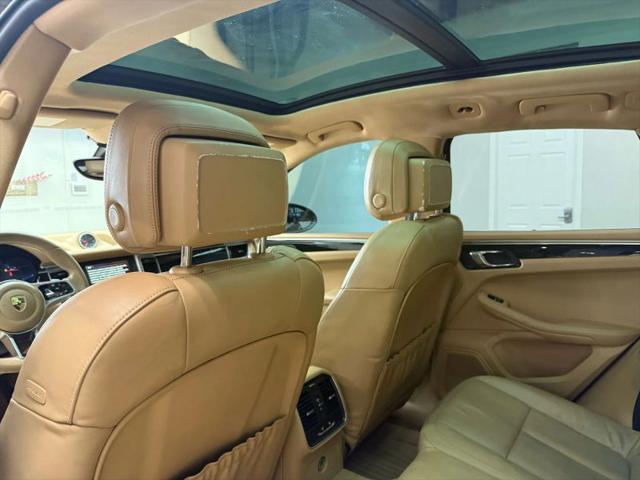 2016 Porsche Macan S