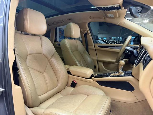 2016 Porsche Macan S