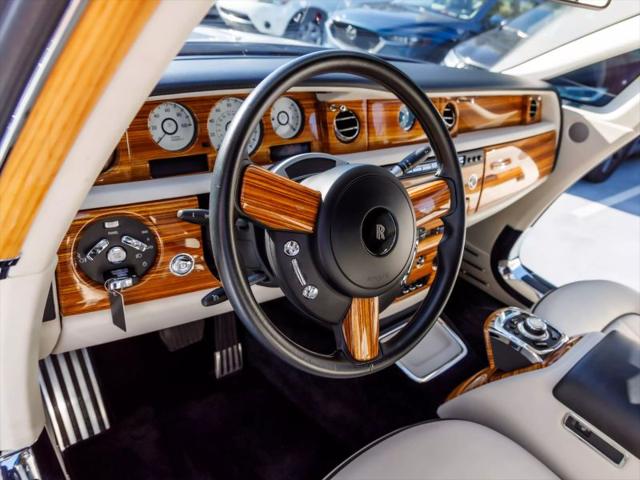 2016 Rolls-Royce Phantom Coupe Base