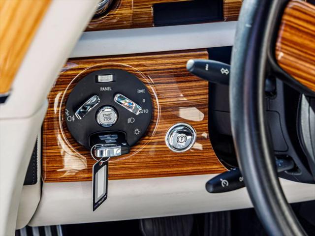 2016 Rolls-Royce Phantom Coupe Base